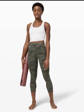Lululemon Align Crop